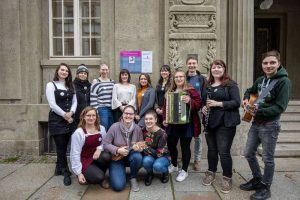 Frauenorte Sachsen: Festakt anläßlich der Anbringung einer Gedenktafel an der Henriette-Goldschmidt-Schule